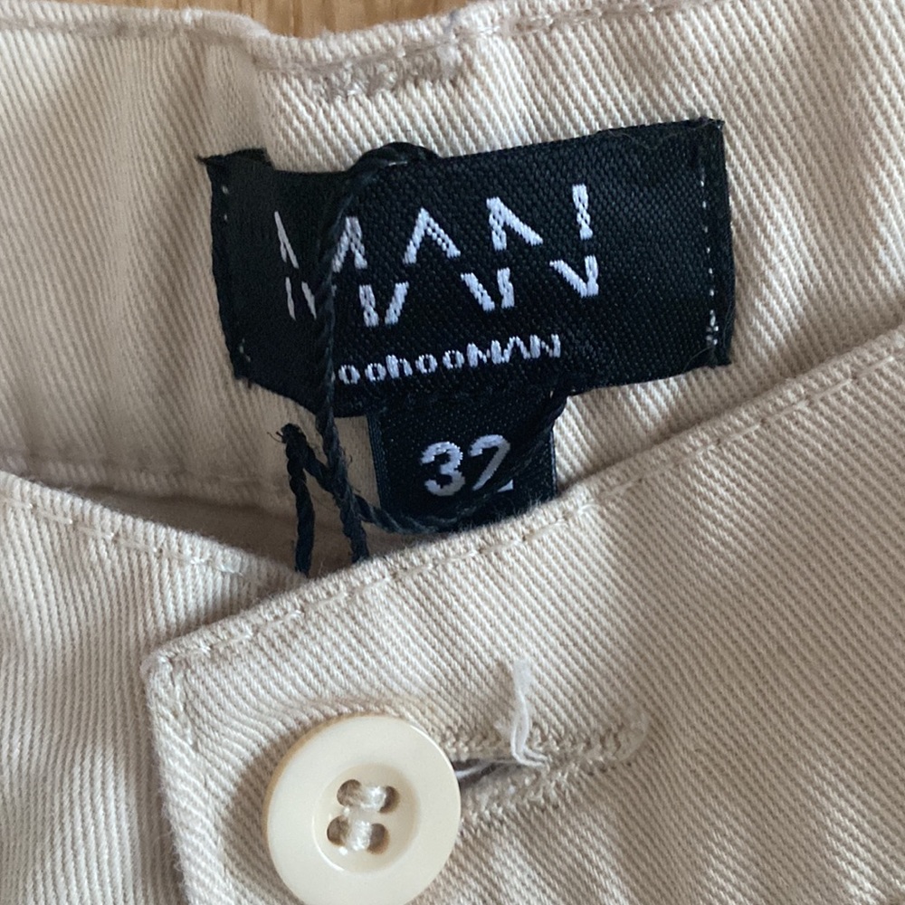Cargo pants - Picture 2 of 3